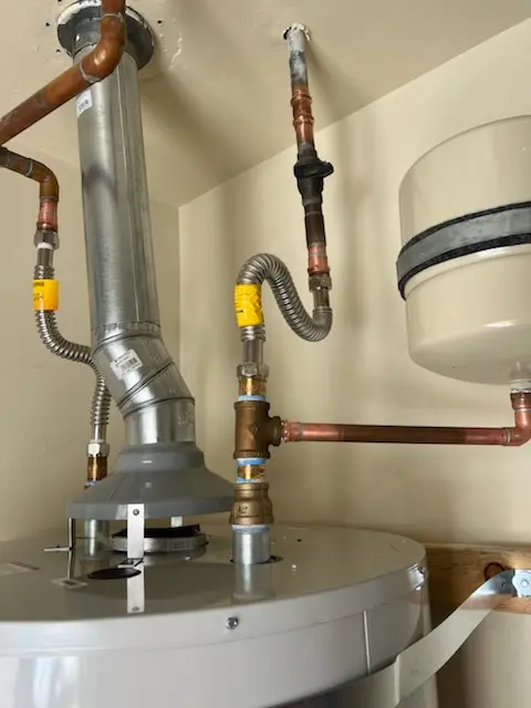 Water heater installation and plumbing repair in Berclair Summer Ave